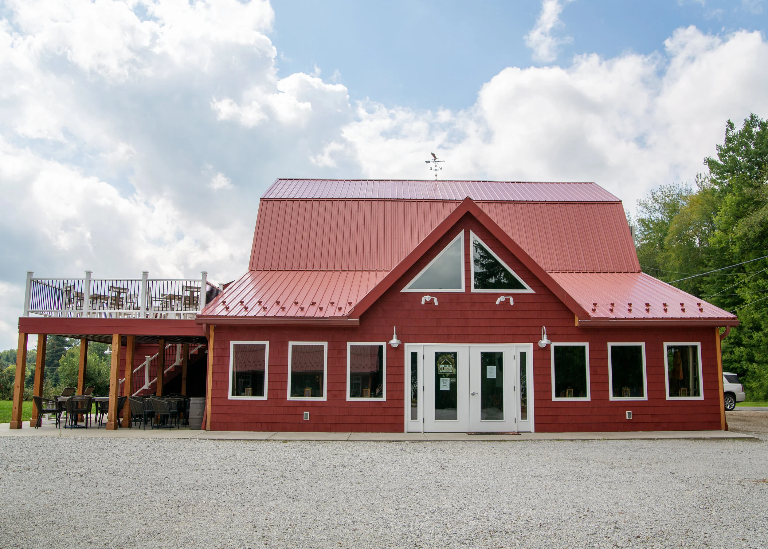 Davenport Fruit Farm Cidery and Winery — Kelly Rhoades Photography